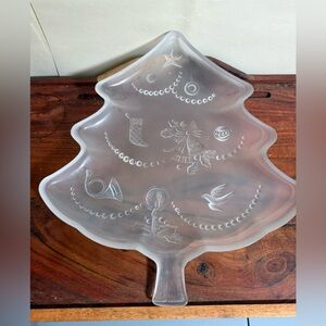 VTG MIKASA Crystal Frosty Glass Christmas Tree Platter 13" WY158/501 Serving